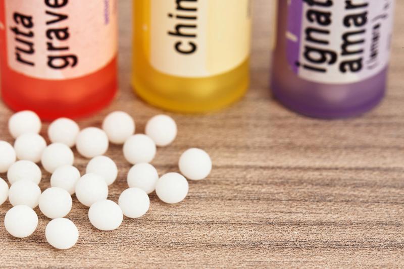 Homöopathie und Bach-Blüten begleitend in der Psychotherapie